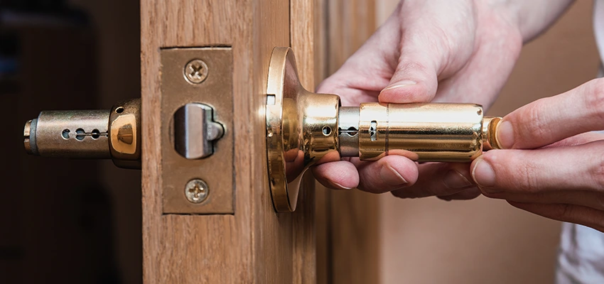 24 Hours Locksmith in Oswego