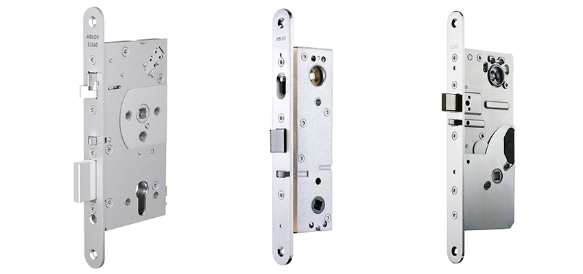 ASSA-Abloy Locks Hinge Repair in Oswego, Illinois