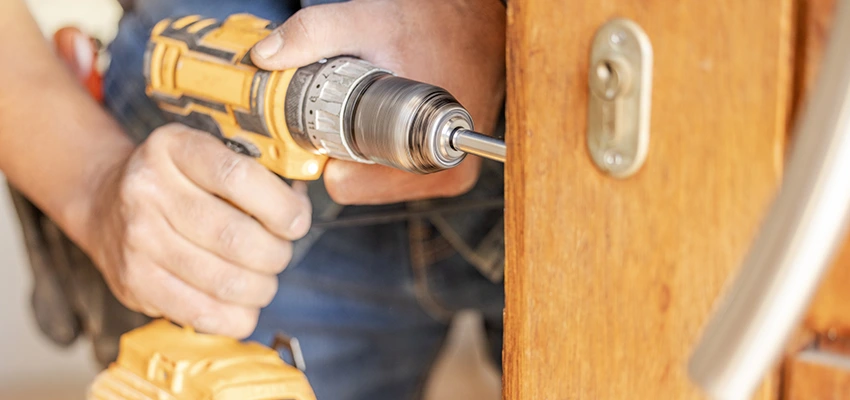Eviction Locksmith in Oswego, Illinois