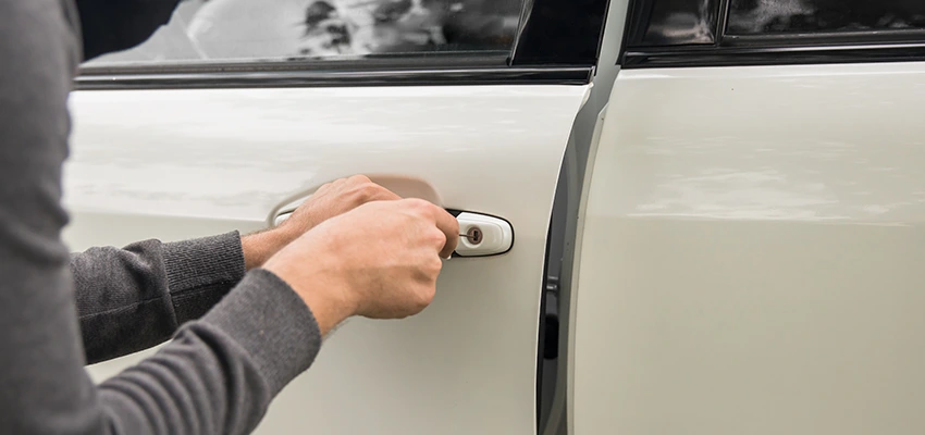 Unlock Car Door Service in Oswego, IL