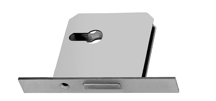 Fix A Deadbolt Door Lock in Oswego, Illinois