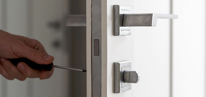 Automotive Lock Installation in Oswego, IL